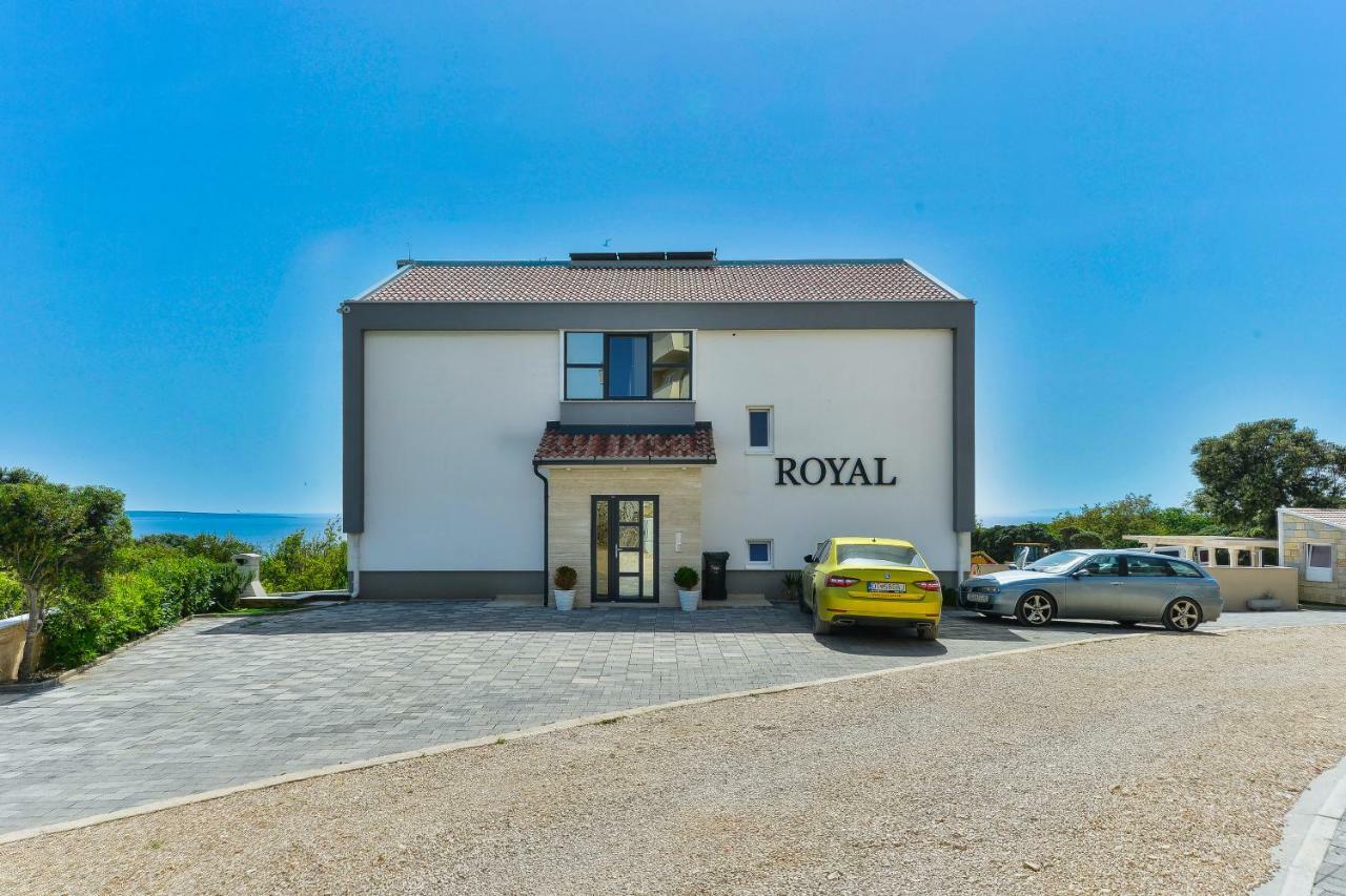 Royal Apartments Новаля Екстер'єр фото